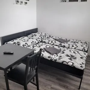  Apartament Vancurova